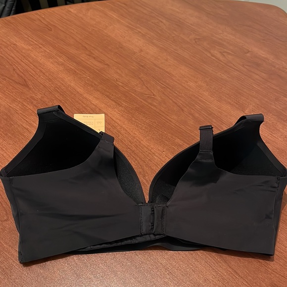 Push-Up Wirefree T-shirt True Bra, size Large - Picture 7 of 9